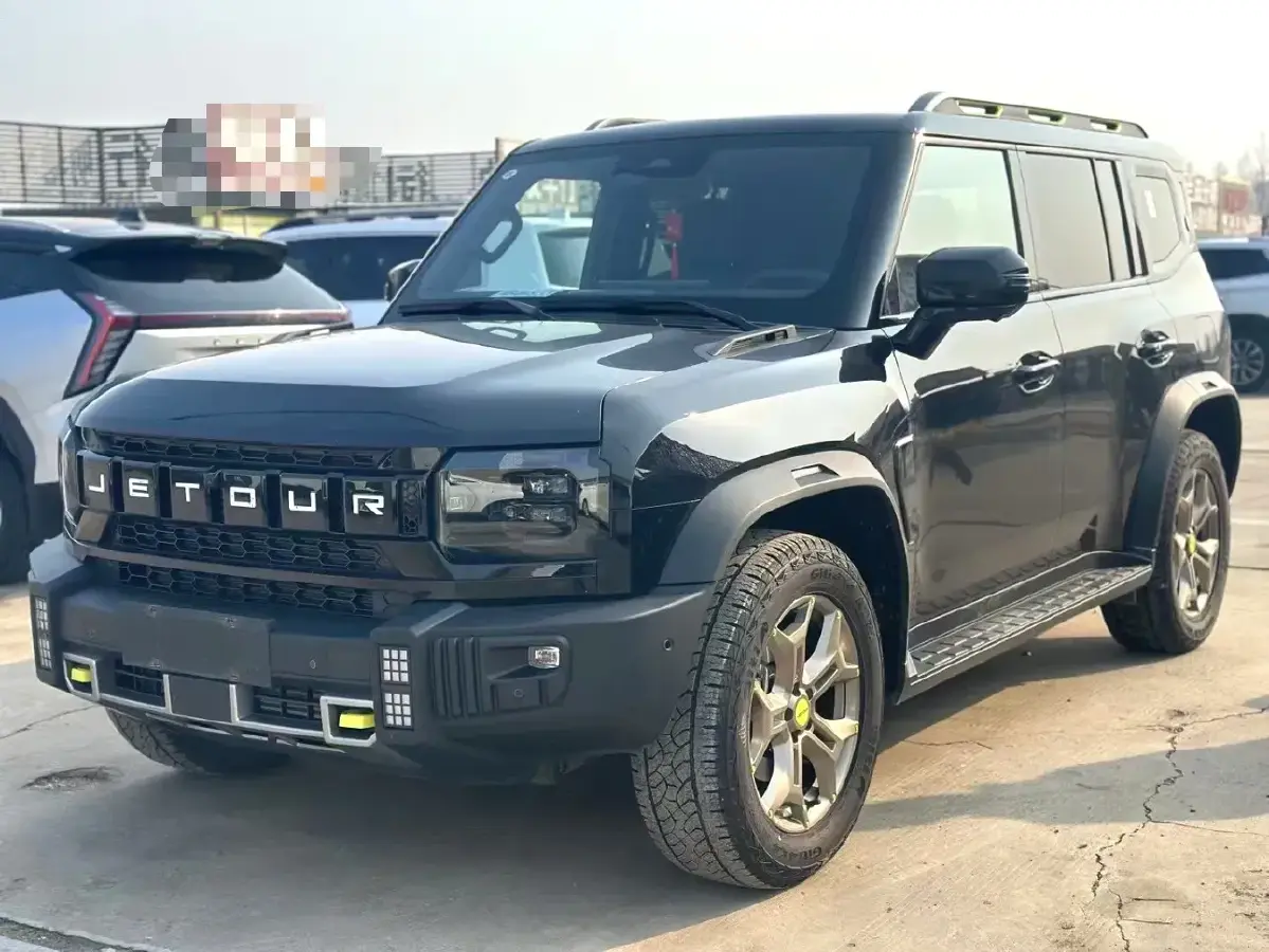 2023 Jetour Traveller 2.0T 254HP L4 8AT