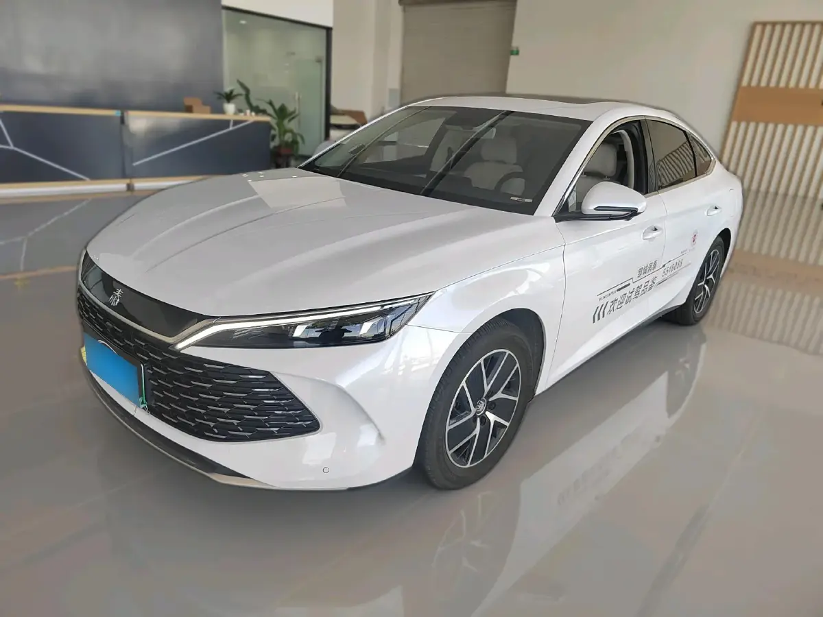 2024 BYD QinL 1.5L 101HP L4 E-CVT PHEV 15.87KWH