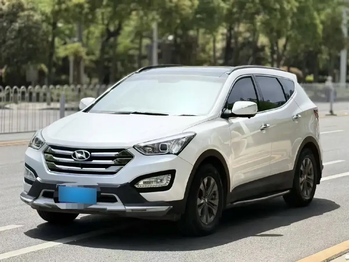 2013 Hyundai Santafe 2.4L 189HP L4 6AT