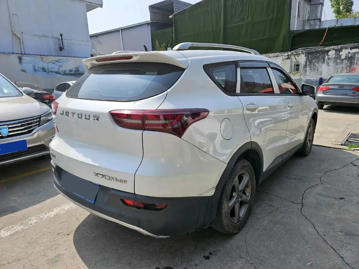 2020 Jetour X70M 1.5T 156HP L4 6MT,autocango,china used car exporter,china ev exporter,chinese used car exporter,chinese used ev exporter