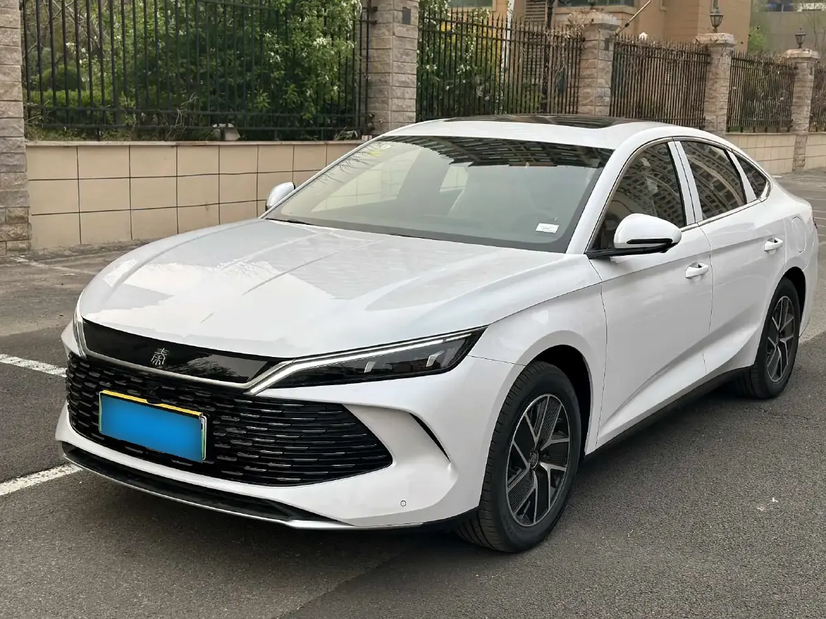 2024 BYD QinL 1.5L 101HP L4 E-CVT PHEV 15.87KWH