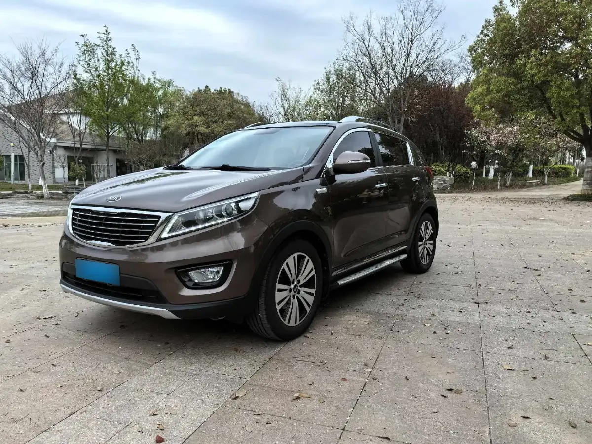 2016 Kia Sportage R 2.0L 165HP L4 6AT