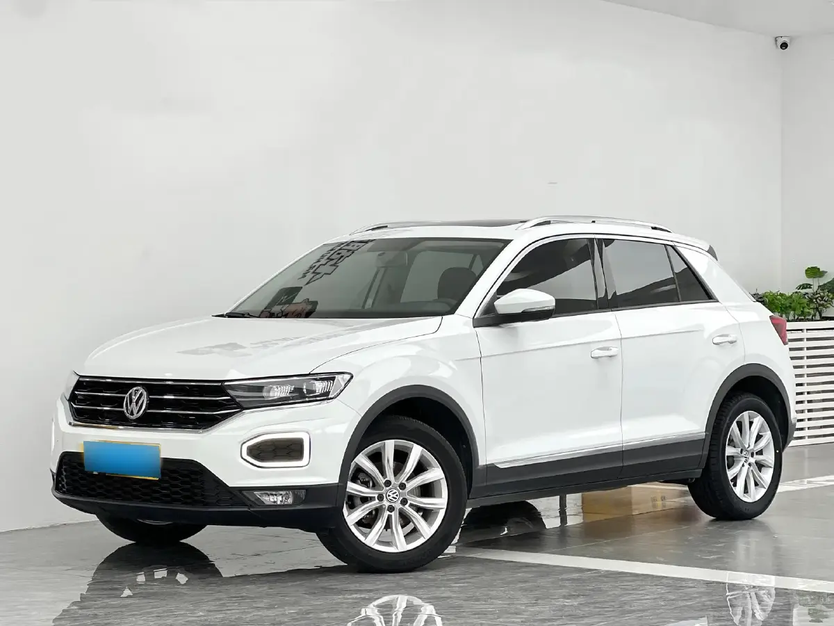 2018 Volkswagen T-Roc 1.4T 150HP L4 7DCT