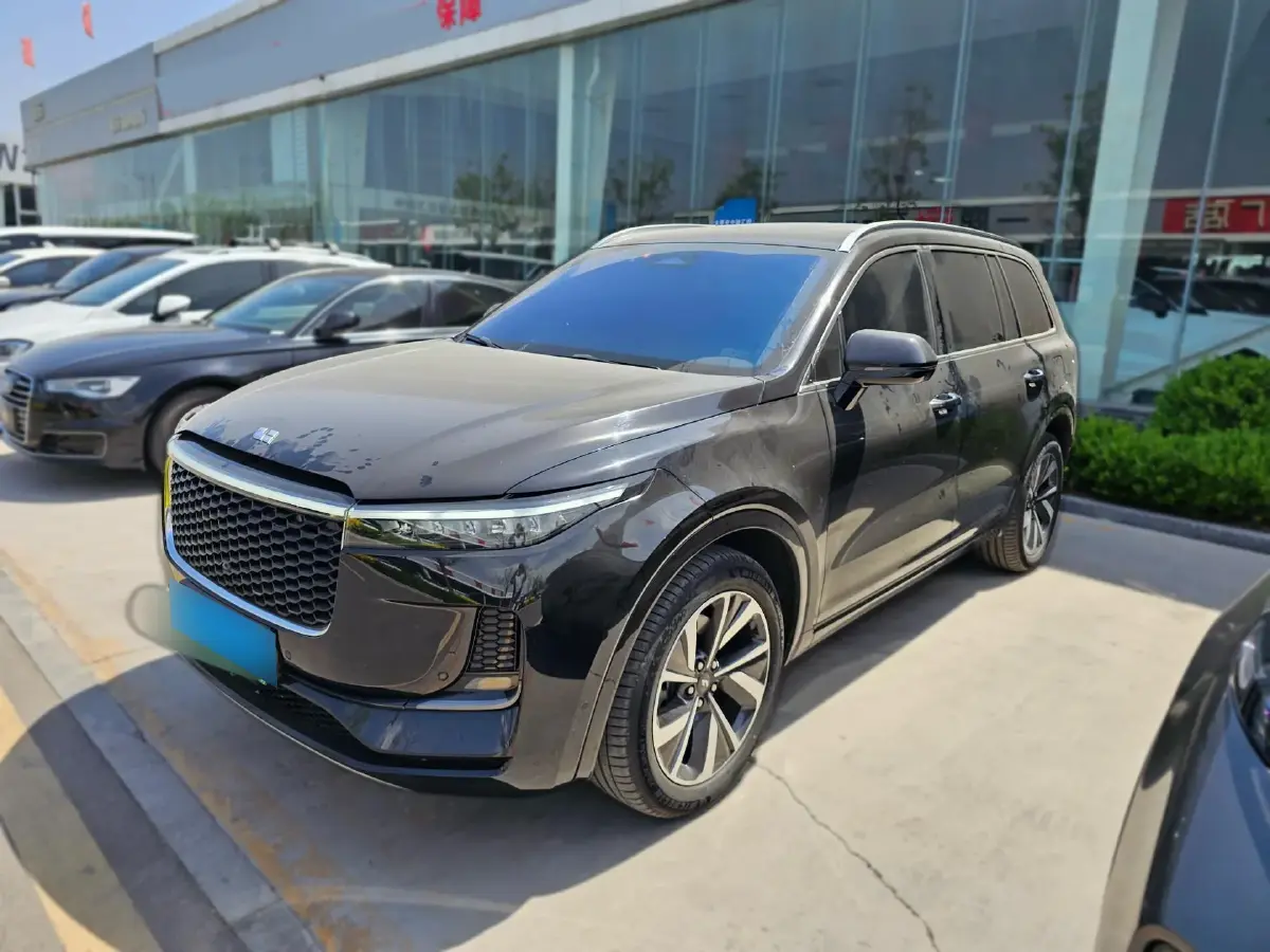 2021 Li ONE Range Extended 131HP REEV 40.5KWH