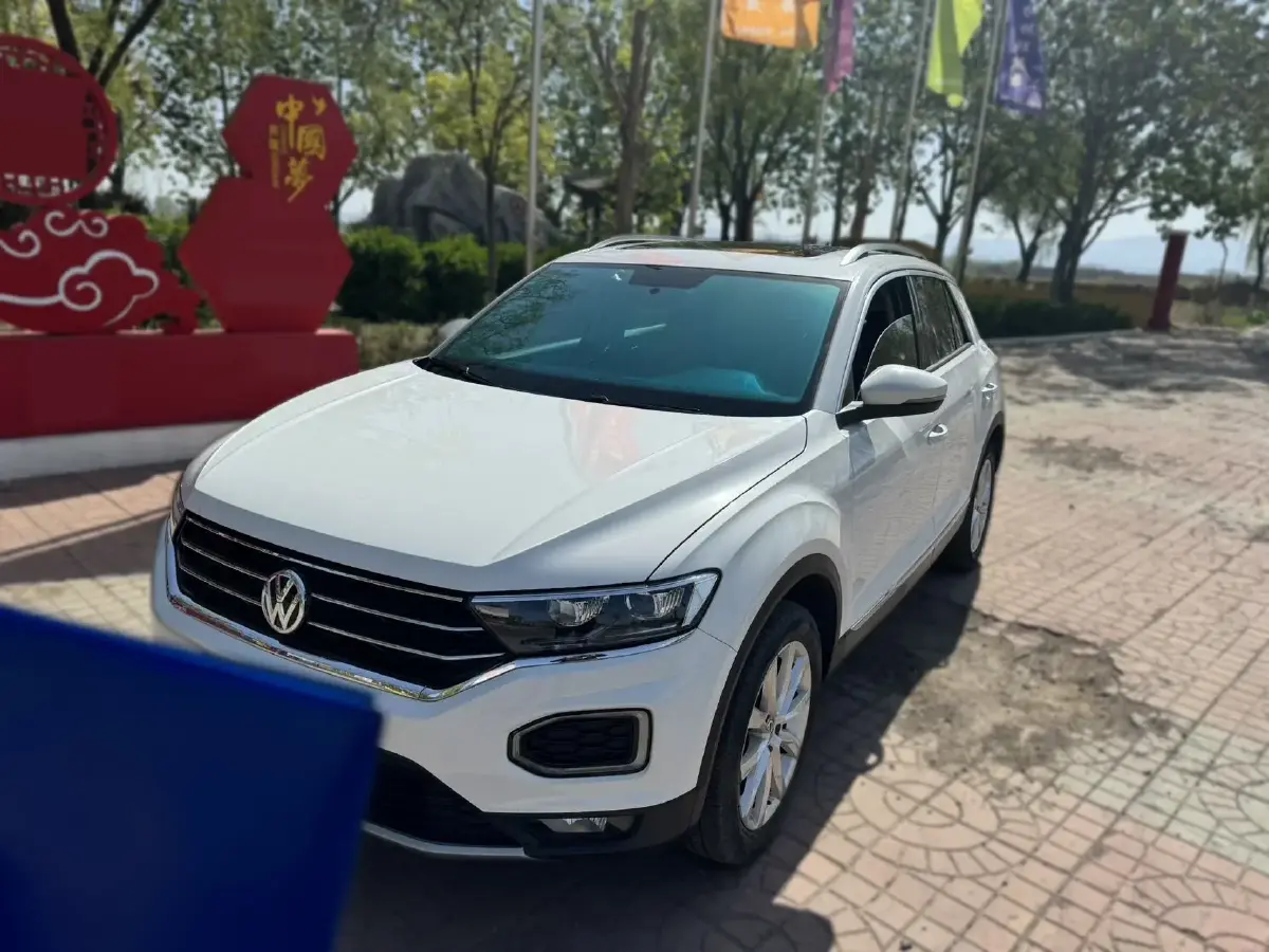 2018 Volkswagen T-Roc 1.4T 131HP L4 7DCT