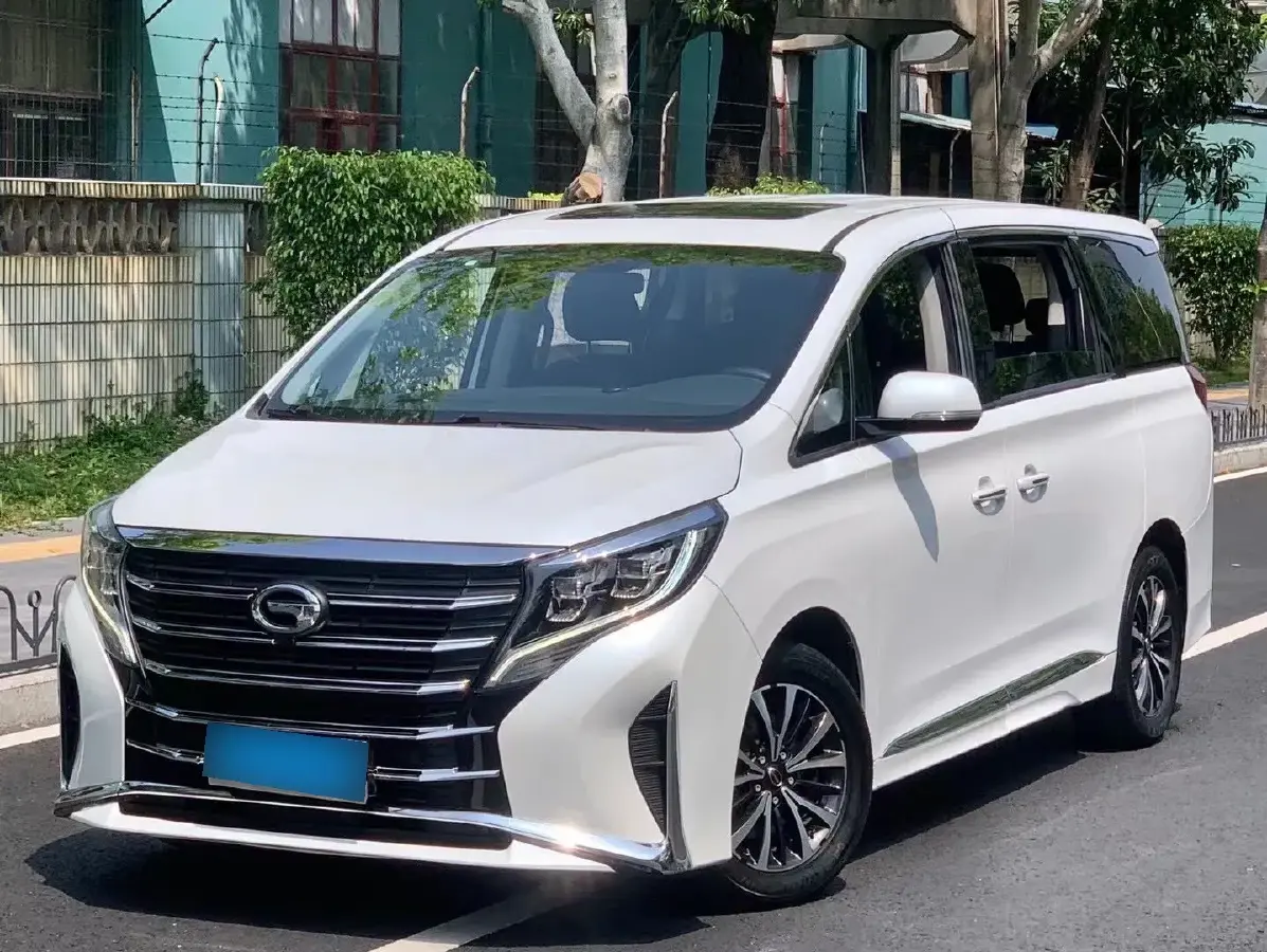 2021 GAC Trumpchi M8 2.0T 252HP L4 8AT