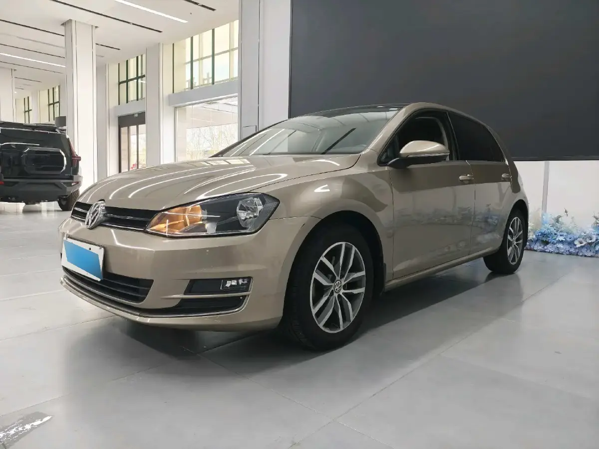 2015 Volkswagen Golf 1.4T 131HP L4 7DCT