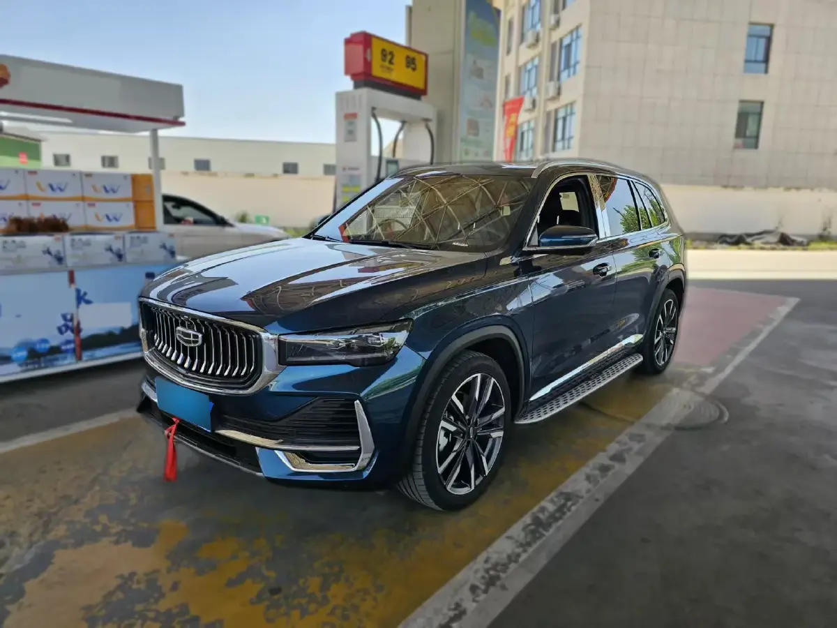 2023 Geely Monjaro 2.0T 238HP L4 8AT