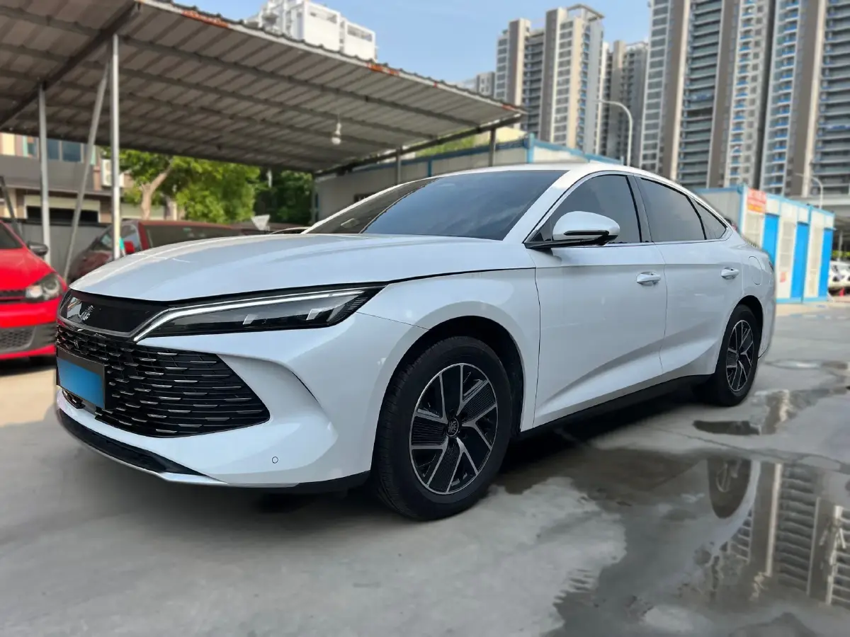 2024 BYD QinL 1.5L 101HP L4 E-CVT PHEV 15.87KWH