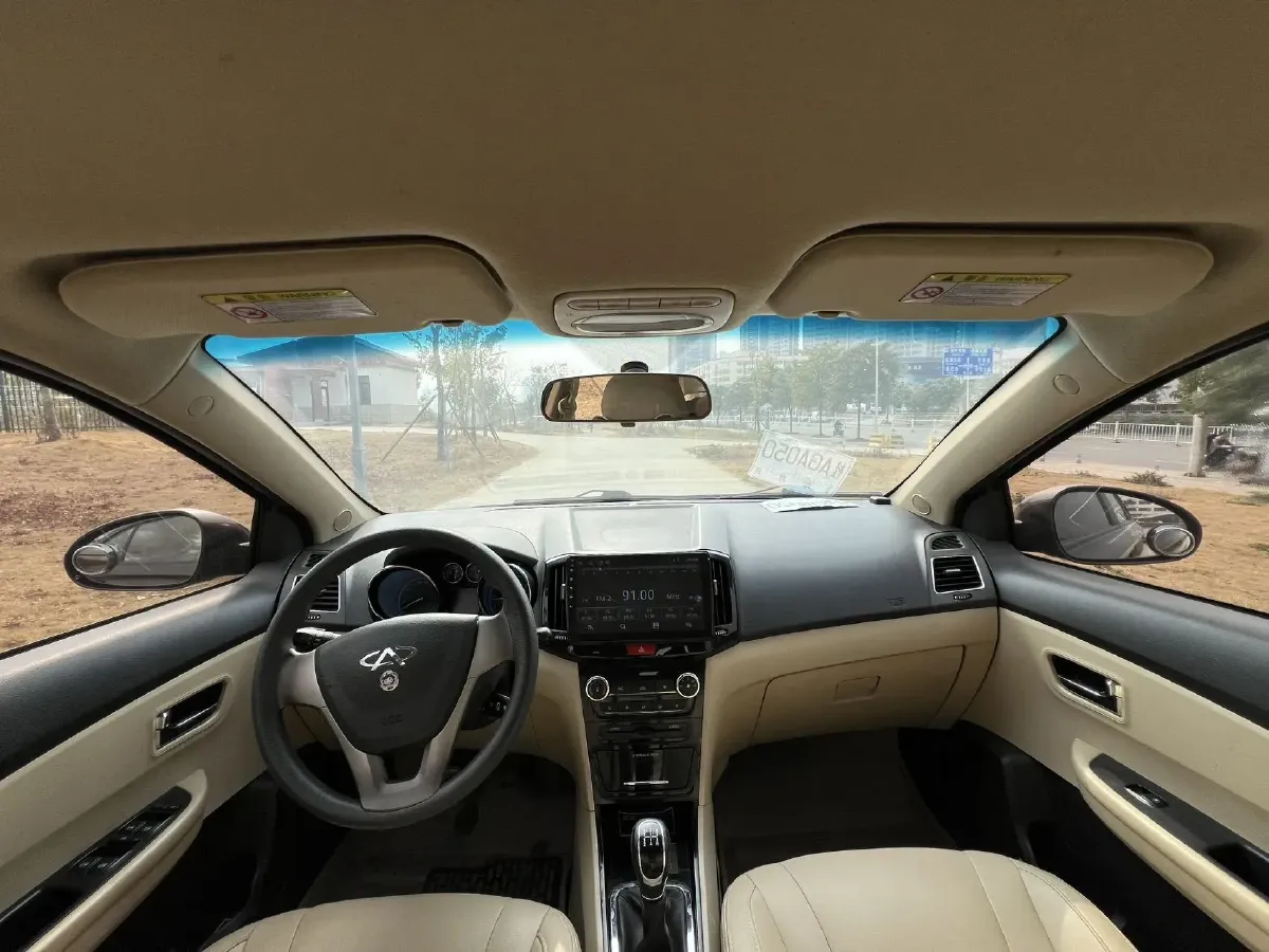 2013 Chery E3 1.5L 109HP L4 5MT,autocango,china used car exporter,china ev exporter,chinese used car exporter,chinese used ev exporter