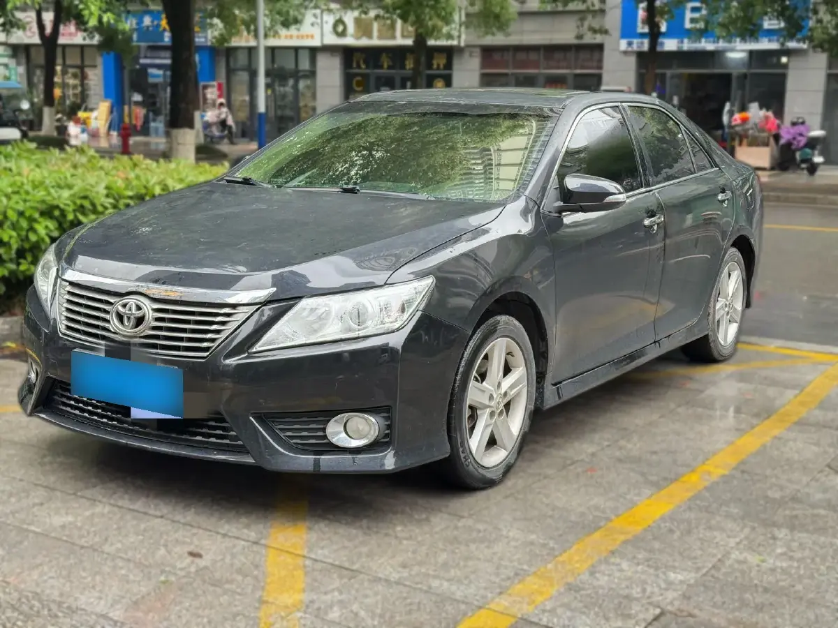 2012 Toyota Camry 2.0L 150HP L4 4AT