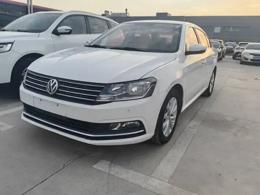 2017 Volkswagen Lavida 1.4T 131HP L4 7DCT