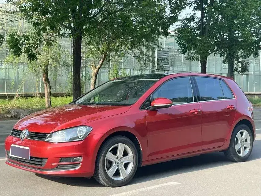 2015 Volkswagen Golf 1.4T 131HP L4 5MT