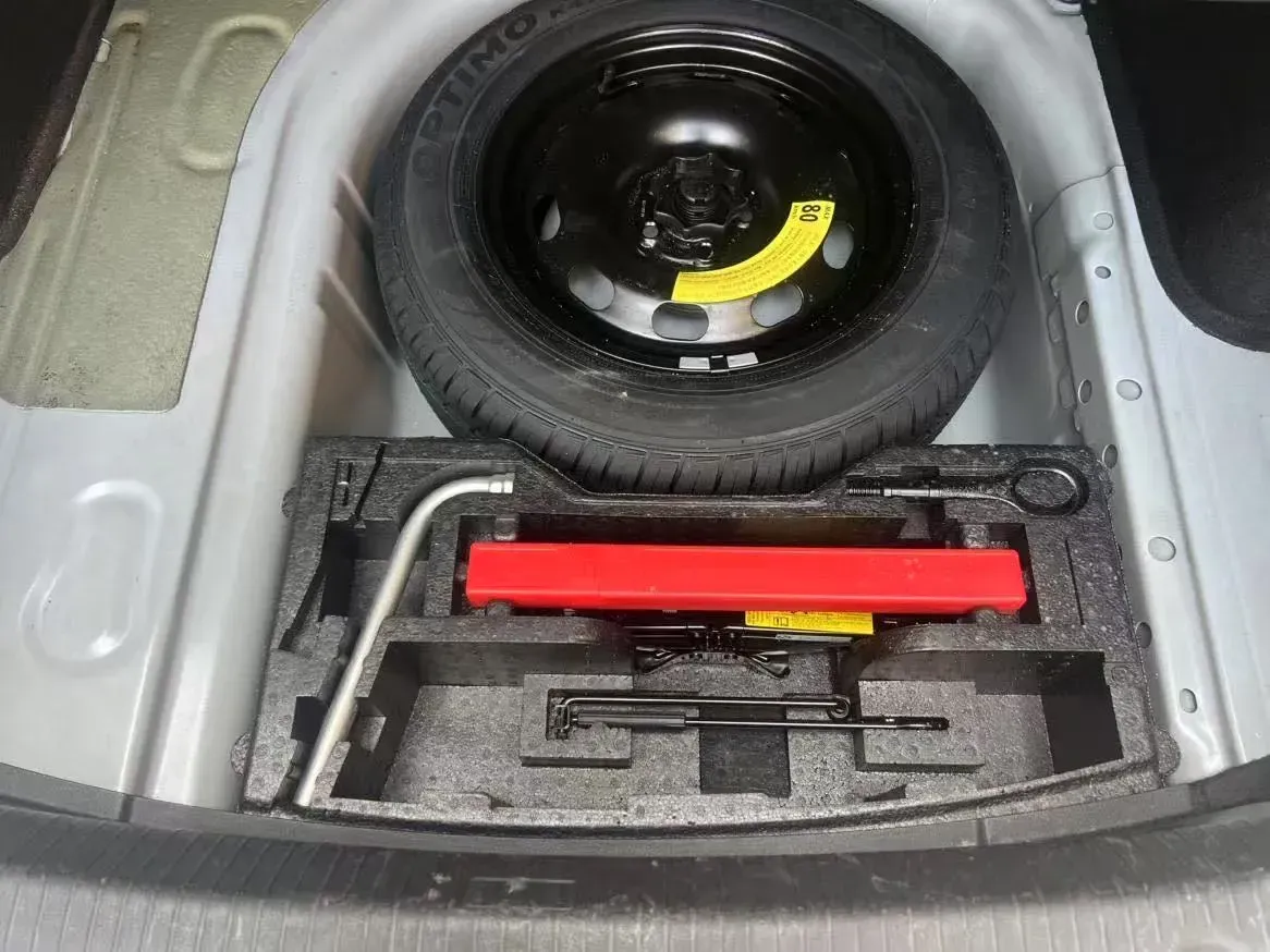 2019 Volkswagen Lavida 1.5L 112HP L4 5MT,autocango,china used car exporter,china ev exporter,chinese used car exporter,chinese used ev exporter