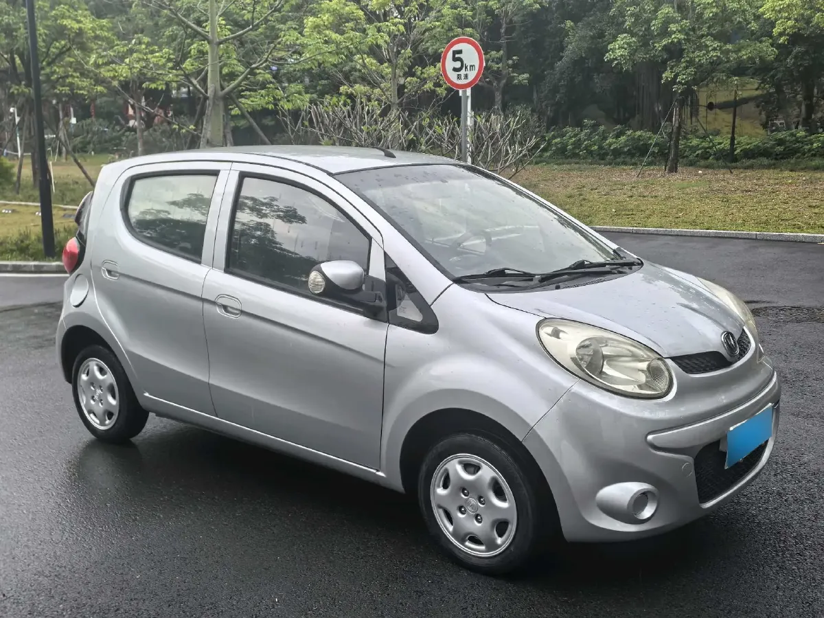 2012 ChangAn BenBen MINI 1.0L 69HP L4 5MT,autocango,china used car exporter,china ev exporter,chinese used car exporter,chinese used ev exporter