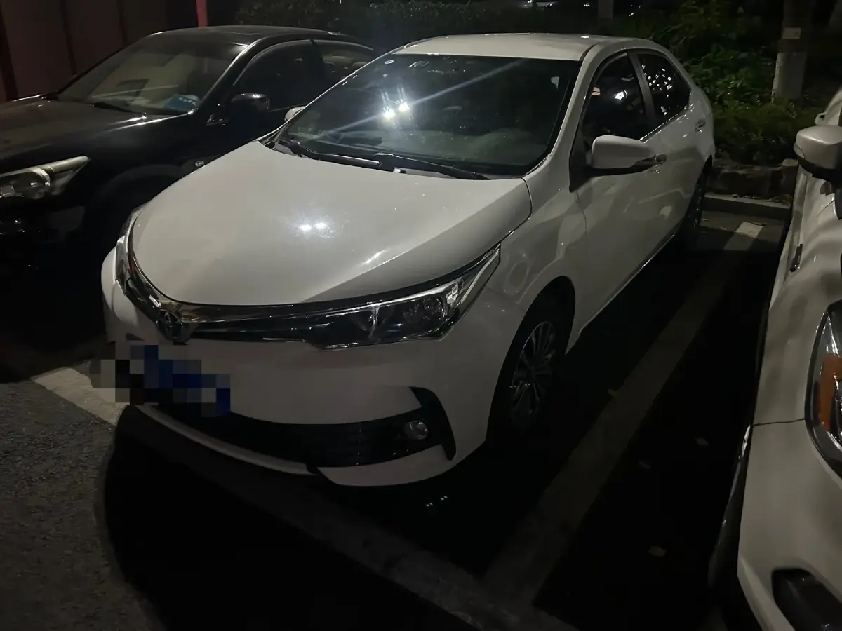 2017 Toyota Corolla 1.2T 116HP L4 6MT