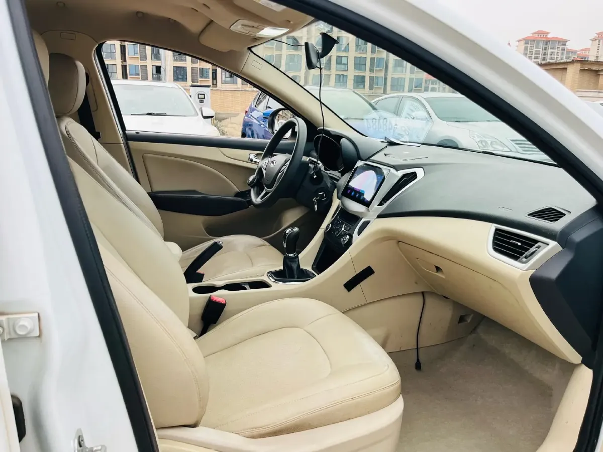 2015 Chery Arrizo 7 1.6L 126HP L4 CVT,autocango,china used car exporter,china ev exporter,chinese used car exporter,chinese used ev exporter