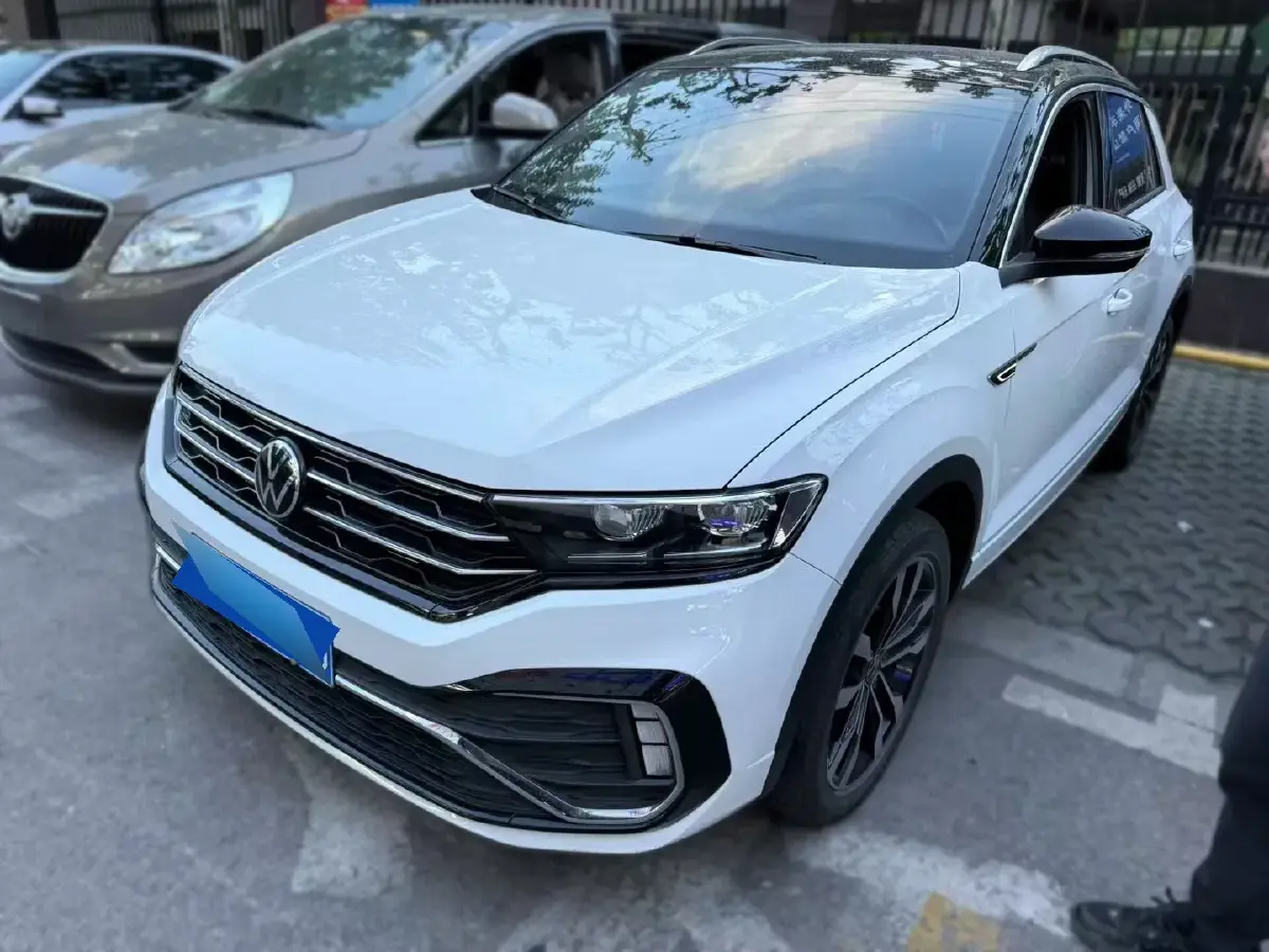2021 Volkswagen T-Roc 1.4T 150HP L4 7DCT