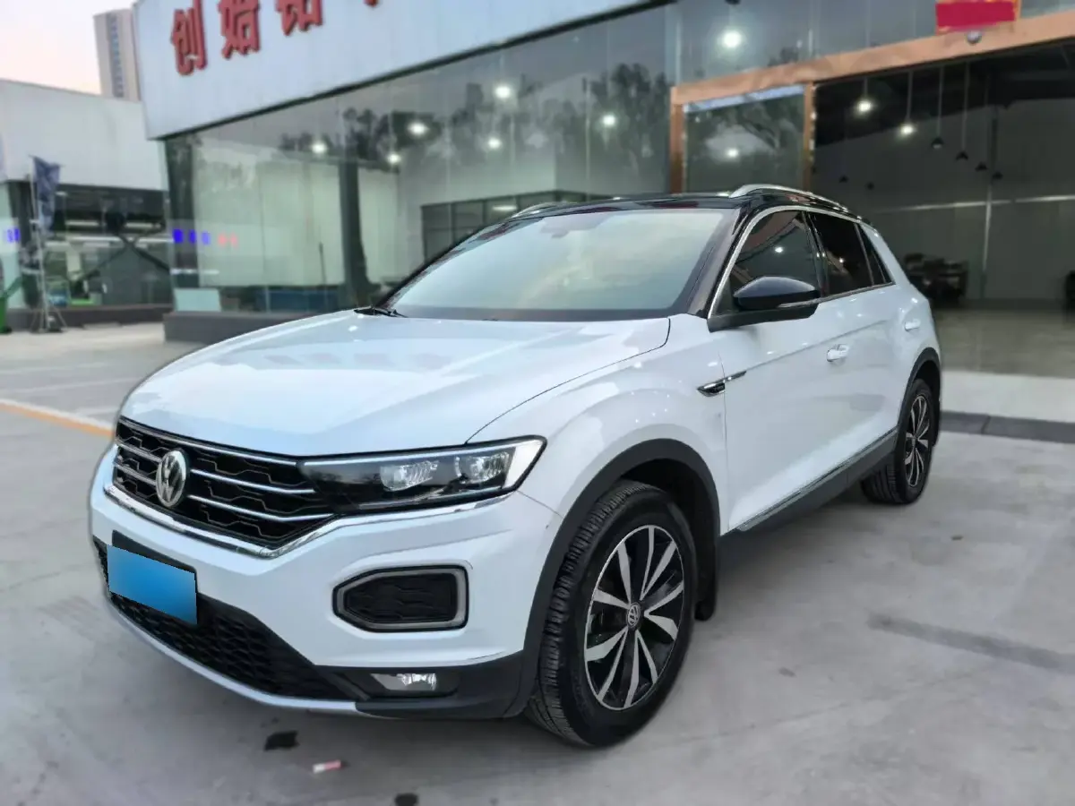 2018 Volkswagen T-Roc 1.4T 150HP L4 7DCT