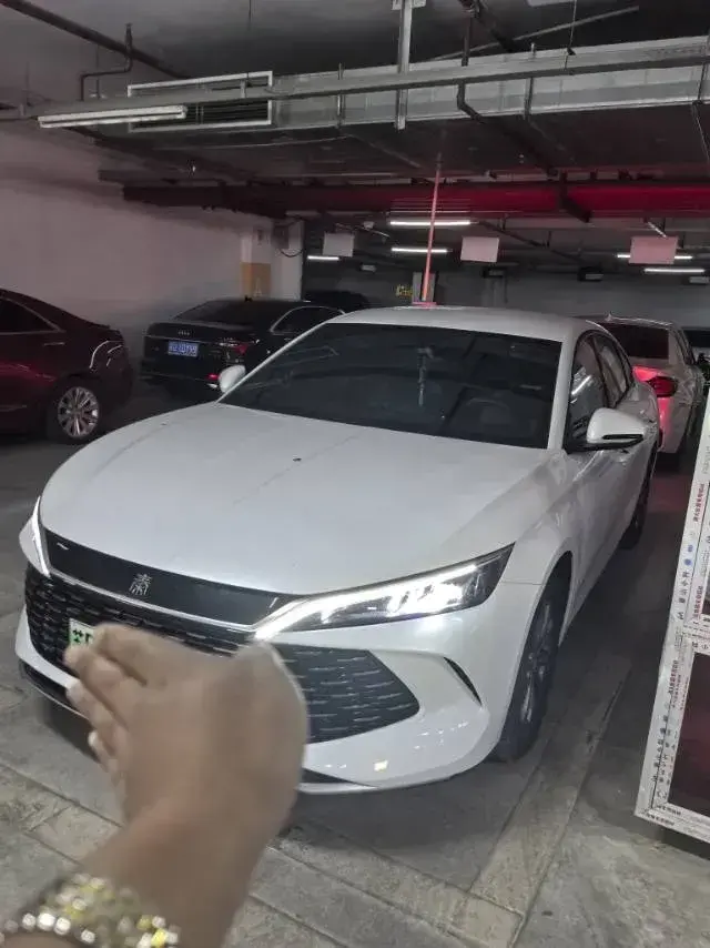 2024 BYD QinL 1.5L 101HP L4 E-CVT PHEV 10.08KWH