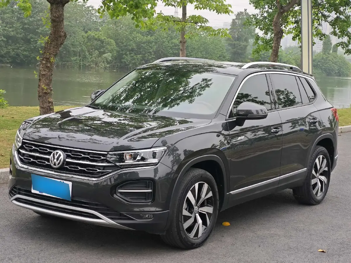 2022 Volkswagen Tayron 2.0T 186HP L4 7DCT