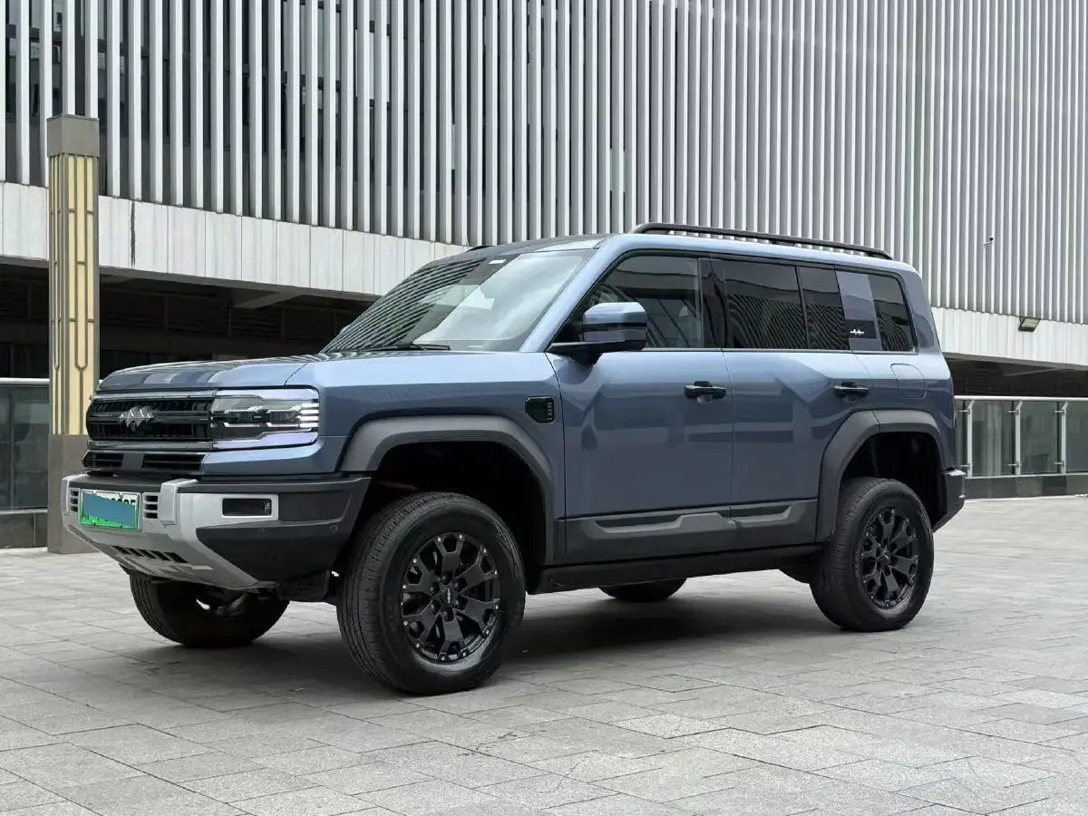 2023 FangChengBao Bao 5 1.5T 194HP L4 E-CVT PHEV 31.8KWH