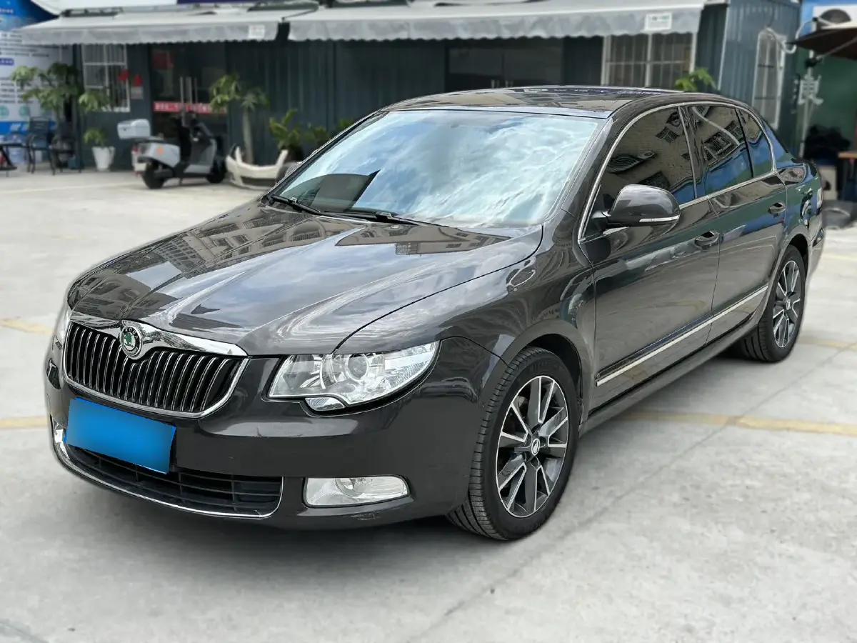 2012 Skoda Superb 1.8T 160HP L4 5MT