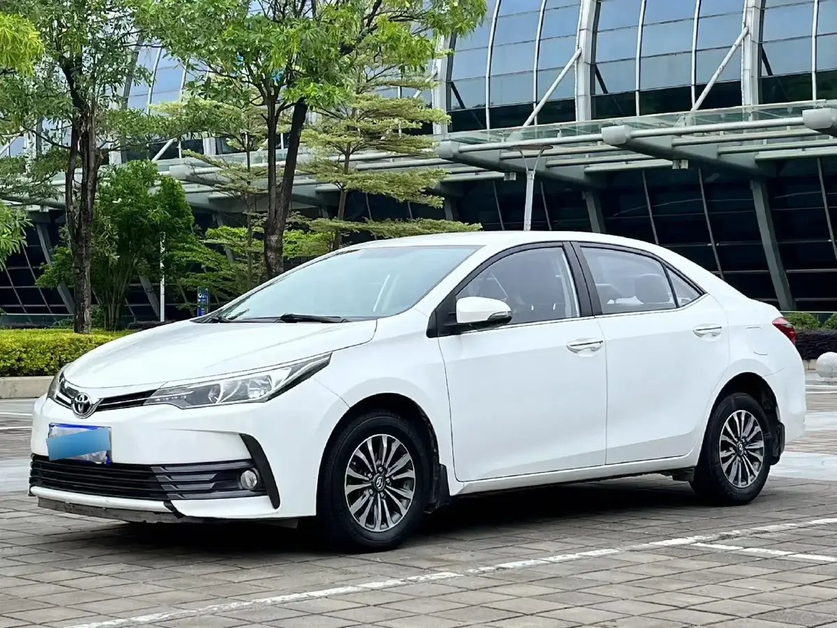2017 Toyota Corolla 1.2T 116HP L4 CVT