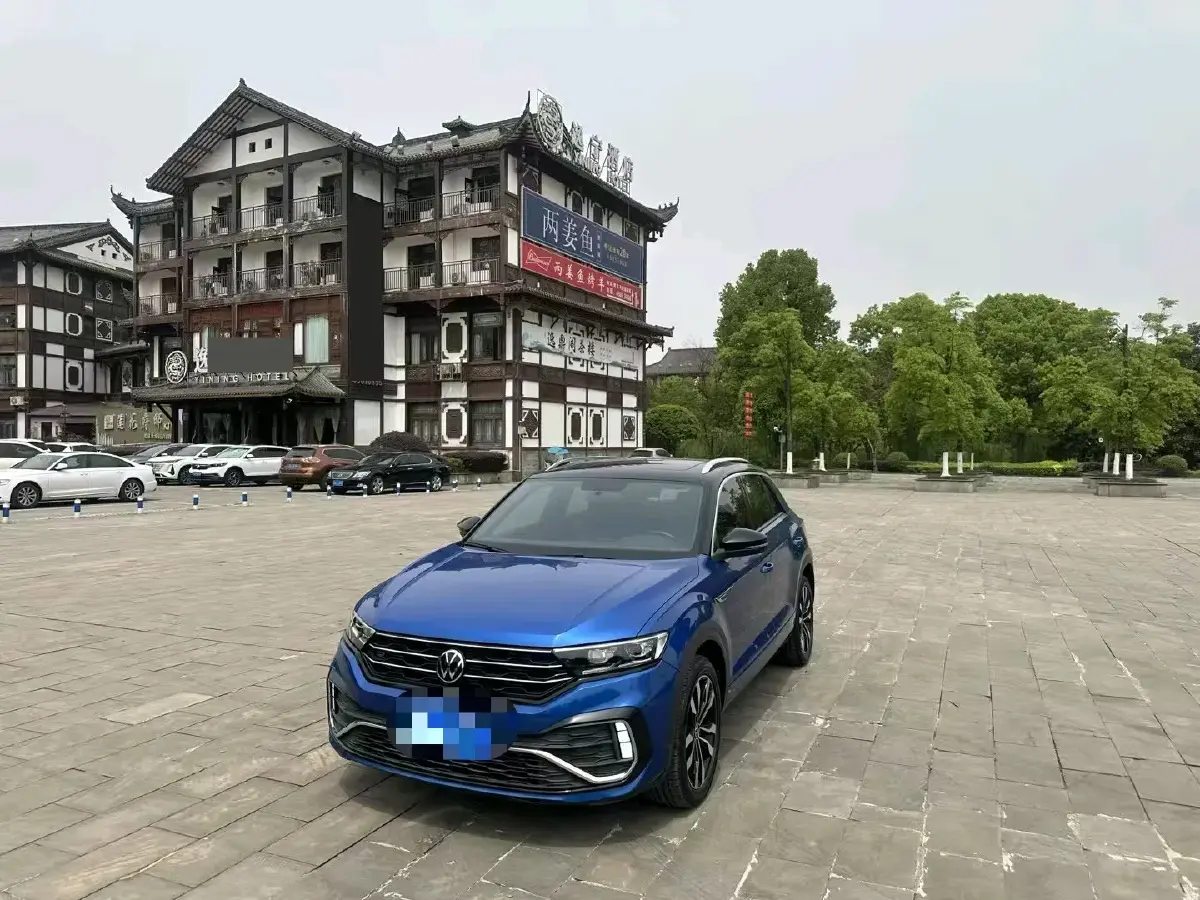 2021 Volkswagen T-Roc 1.4T 150HP L4 7DCT