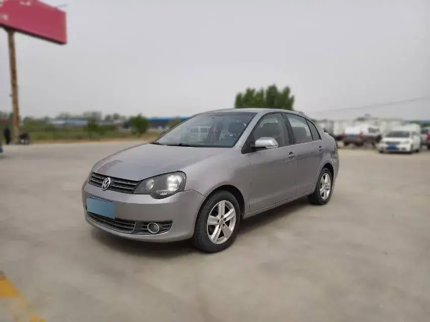 2011 Volkswagen Polo 1.6L 105HP L4 5MT