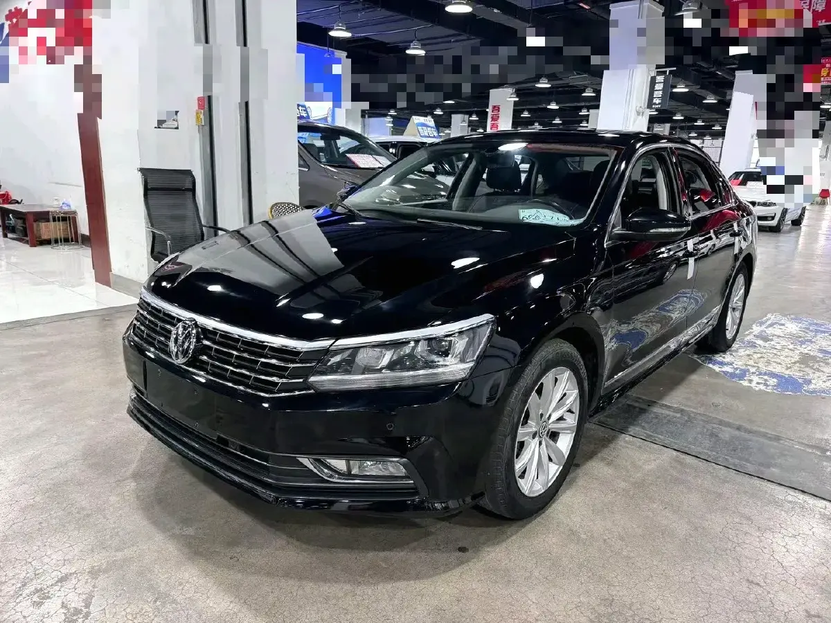 2017 Volkswagen Passat 1.8T 180HP L4 7DCT