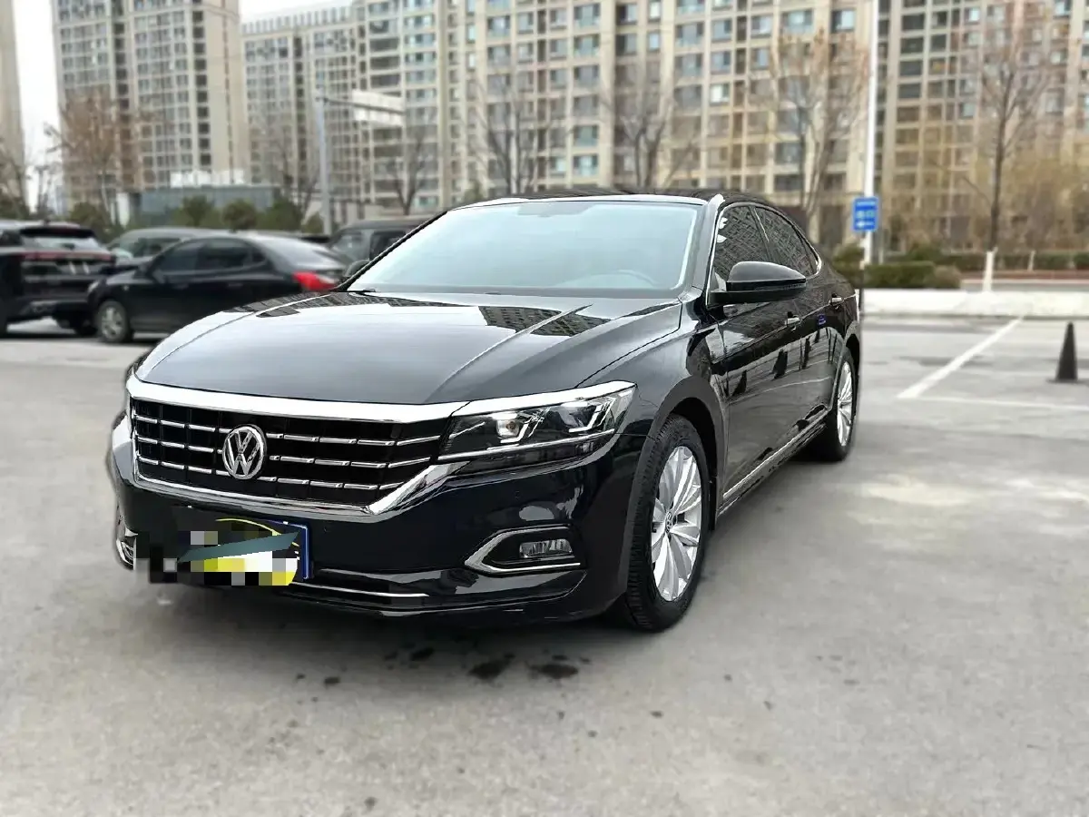 2019 Volkswagen Passat 1.4T 150HP L4 7DCT