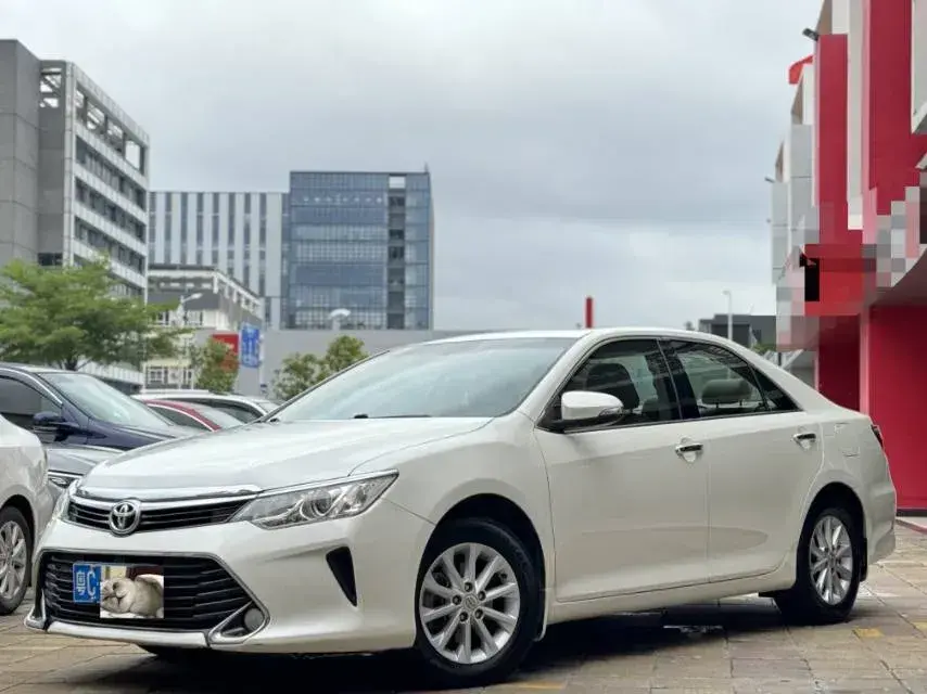 2016 Toyota Camry 2.0L 167HP L4 6AT