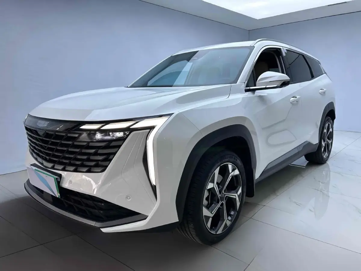 2023 Geely StarRay 1.5T 181HP L4 7DCT