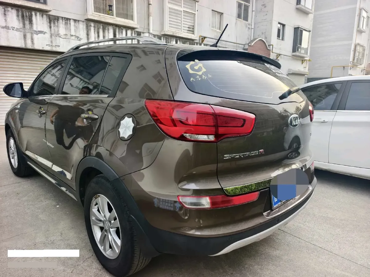 2015 Kia Sportage R 2.0L 165HP L4 6AT,autocango,china used car exporter,china ev exporter,chinese used car exporter,chinese used ev exporter