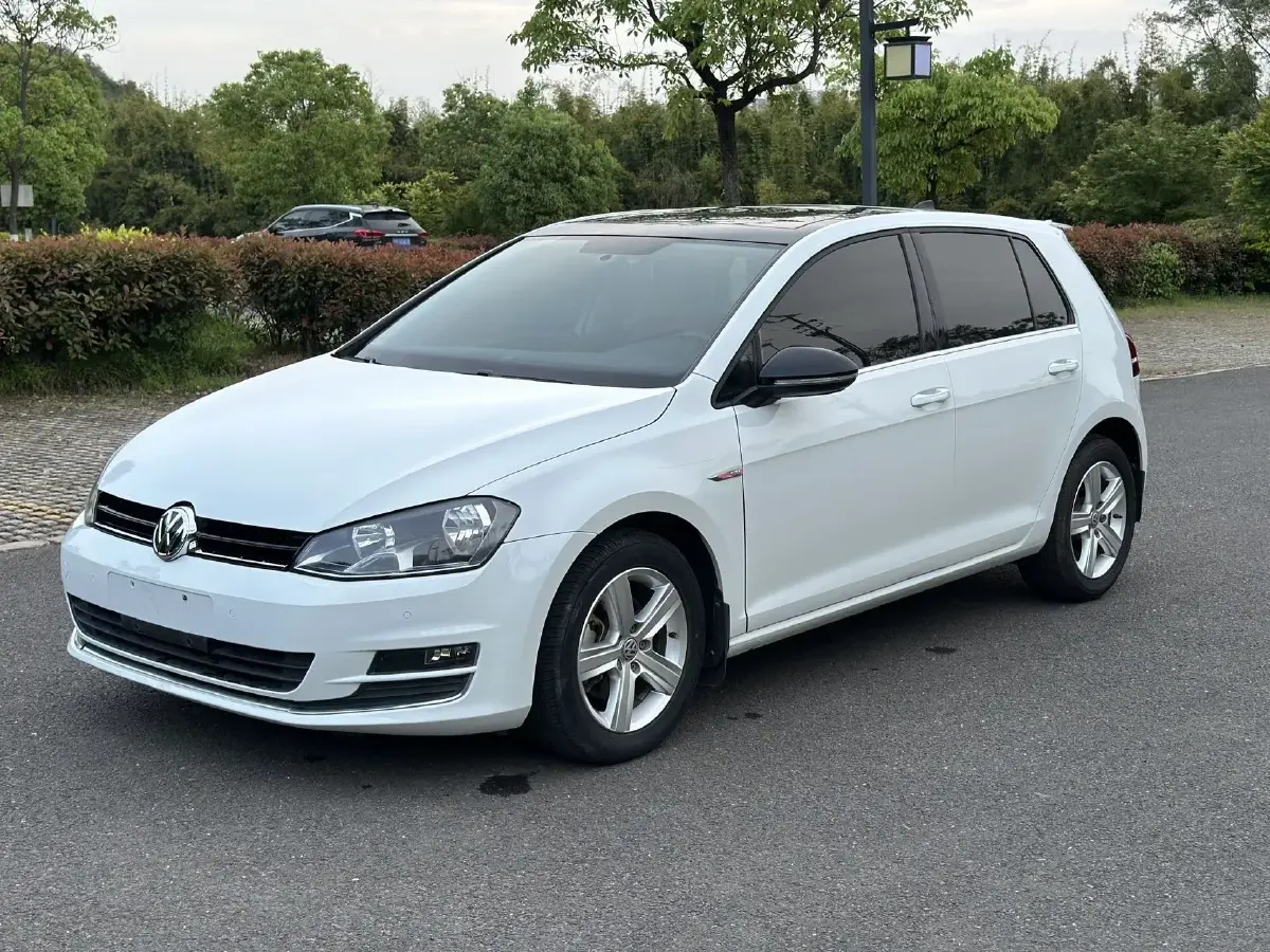 2017 Volkswagen Golf 1.4T 131HP L4 7DCT