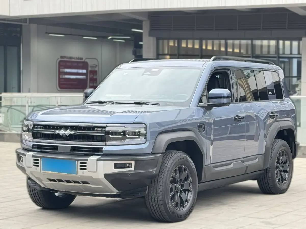 2023 FangChengBao Bao 5 1.5T 194HP L4 E-CVT PHEV 31.8KWH