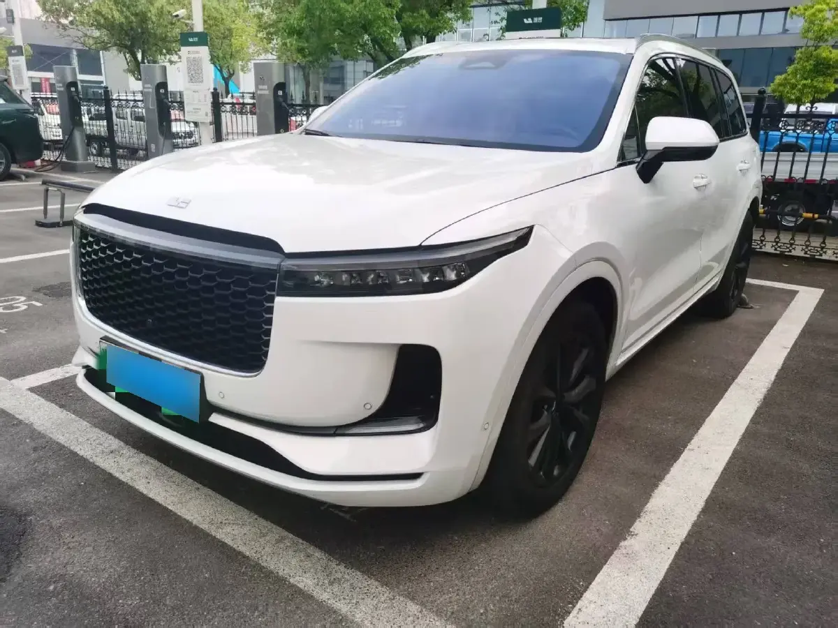 2021 Li ONE Range Extended 131HP REEV 40.5KWH