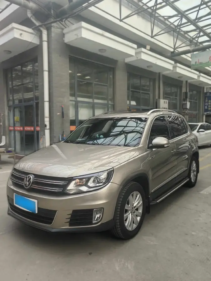 2015 Volkswagen Tiguan 1.8T 160HP L4 6AT