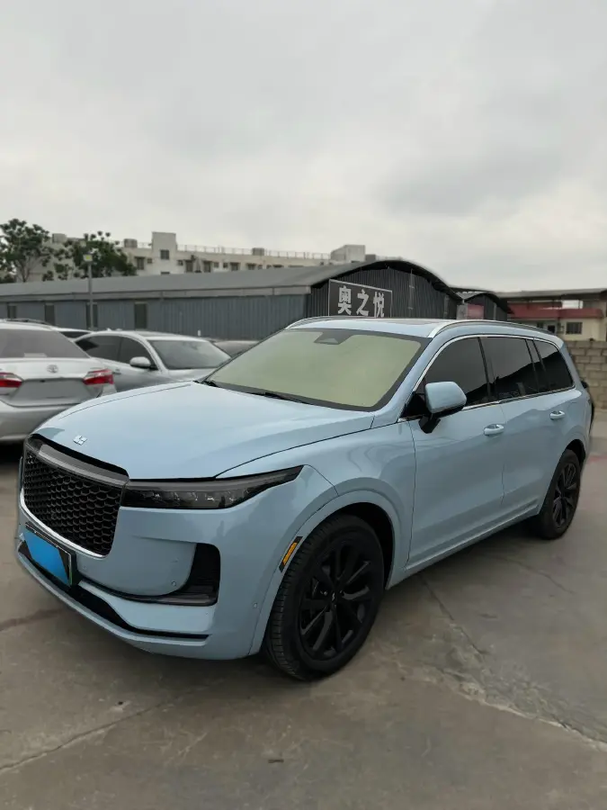 2021 Li ONE Range Extended 131HP REEV 40.5KWH