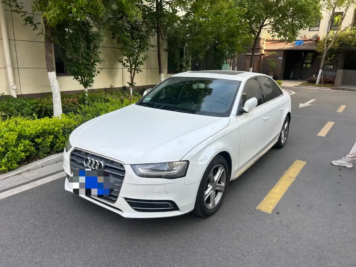 2016 Audi A4L 2.0T 224HP L4 7DCT