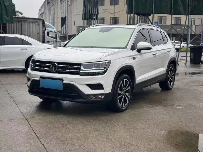 2019 Volkswagen Tharu 1.4T 150HP L4 7DCT