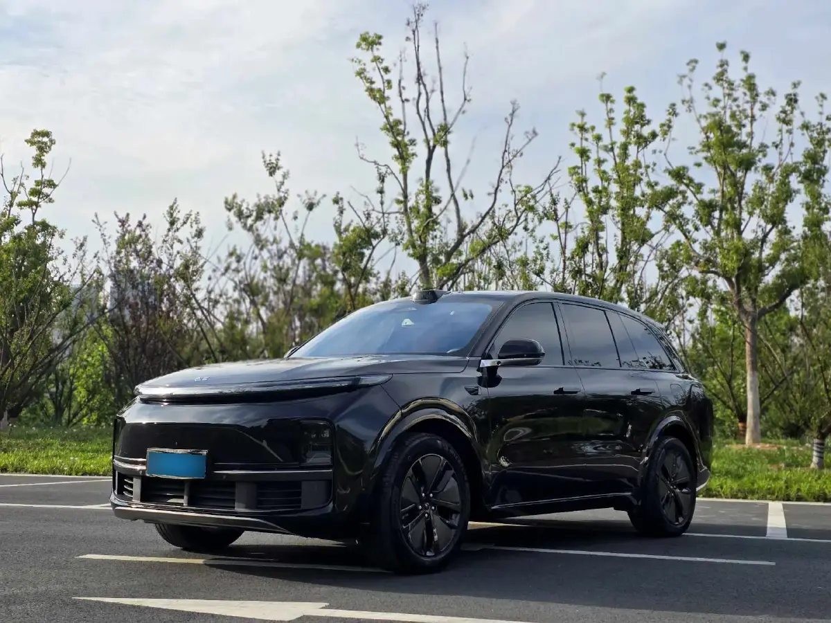 2024 Li L8 Range Extended 154HP REEV 42.8KWH