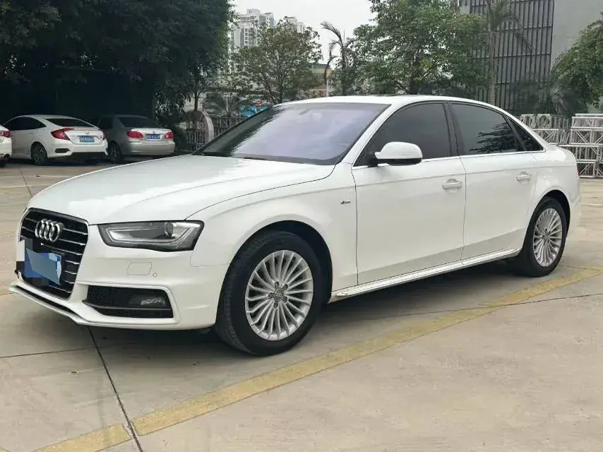 2016 Audi A4L 2.0T 180HP L4 CVT