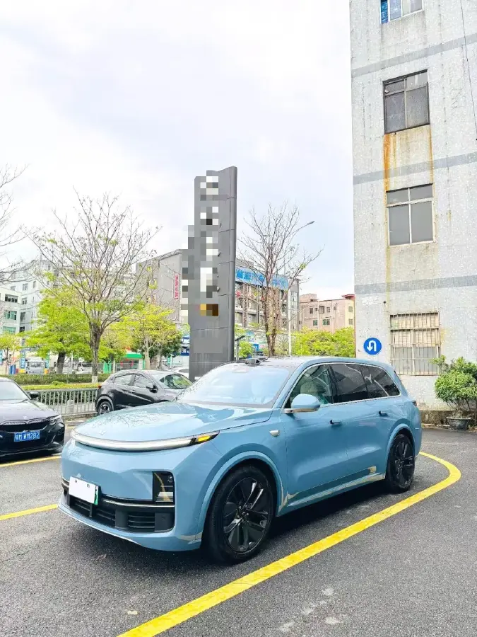 2022 Li L9 Range Extended 154HP REEV 42.6KWH