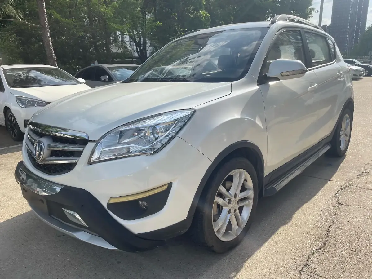 2015 ChangAn CS35 1.6L 125HP L4 5MT
