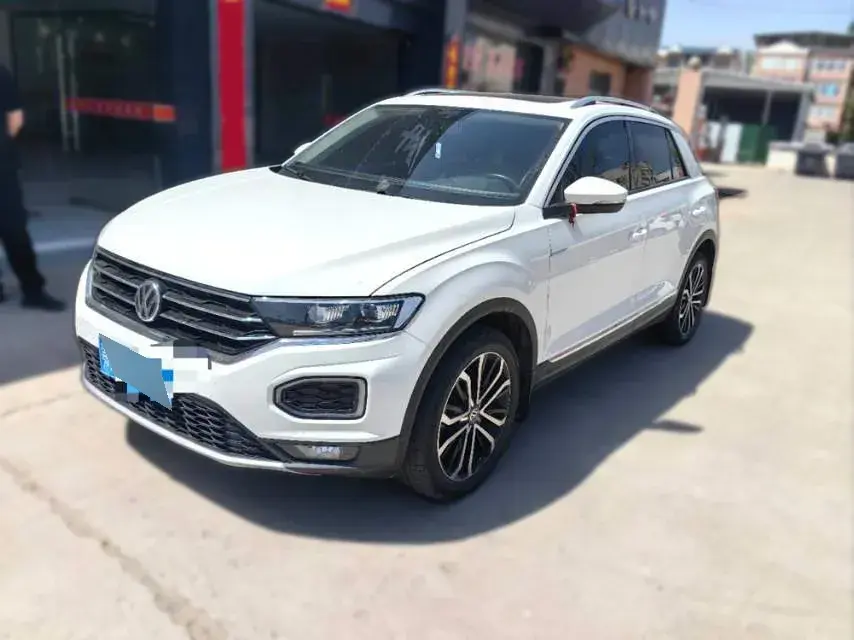 2021 Volkswagen T-Roc 1.4T 150HP L4 7DCT