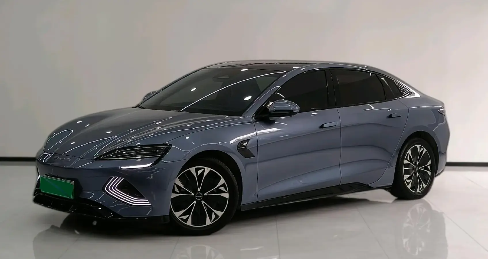 2022 BYD Seal BEV 61.4KWH