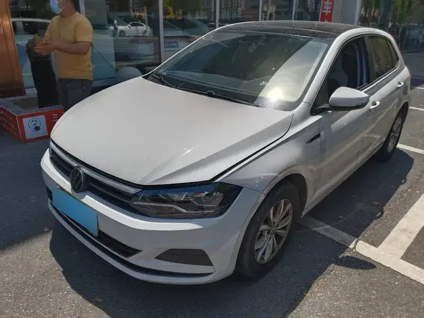 2023 Volkswagen Polo 1.5L 110HP L4 6AT