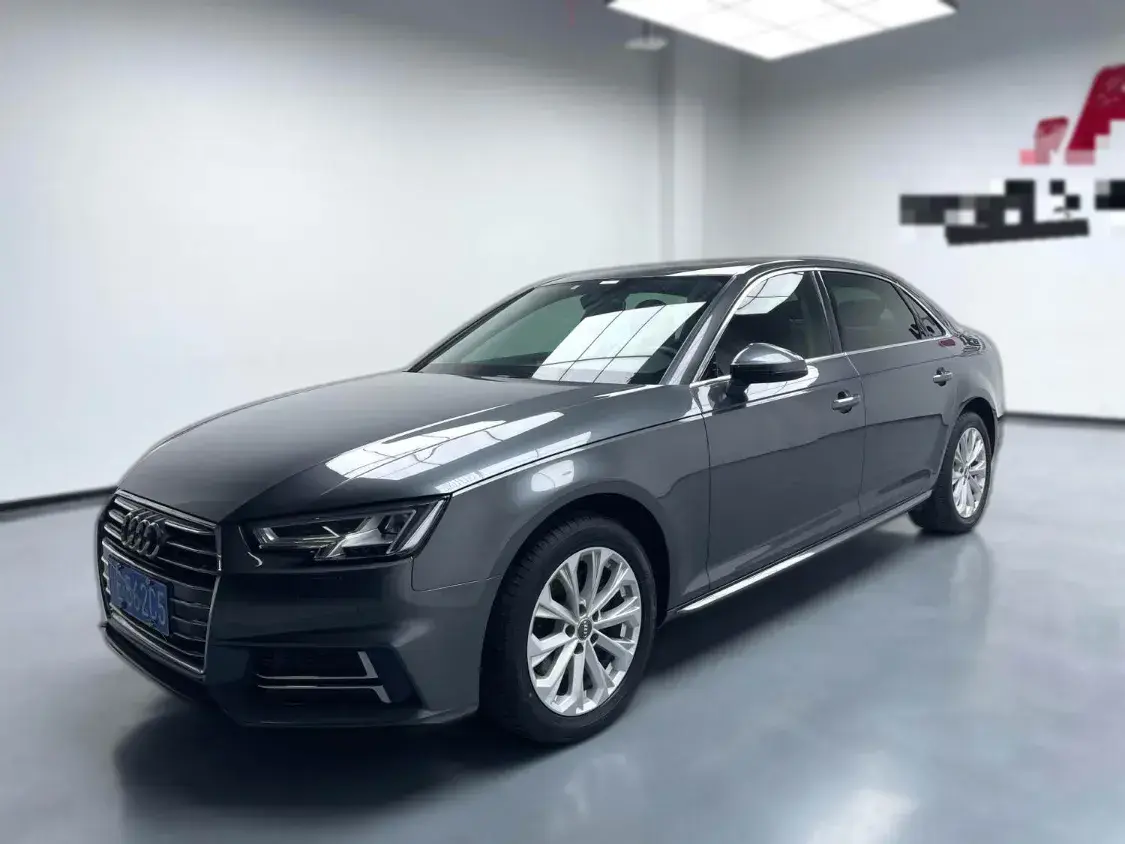 2019 Audi A4L 2.0T 190HP L4 7DCT